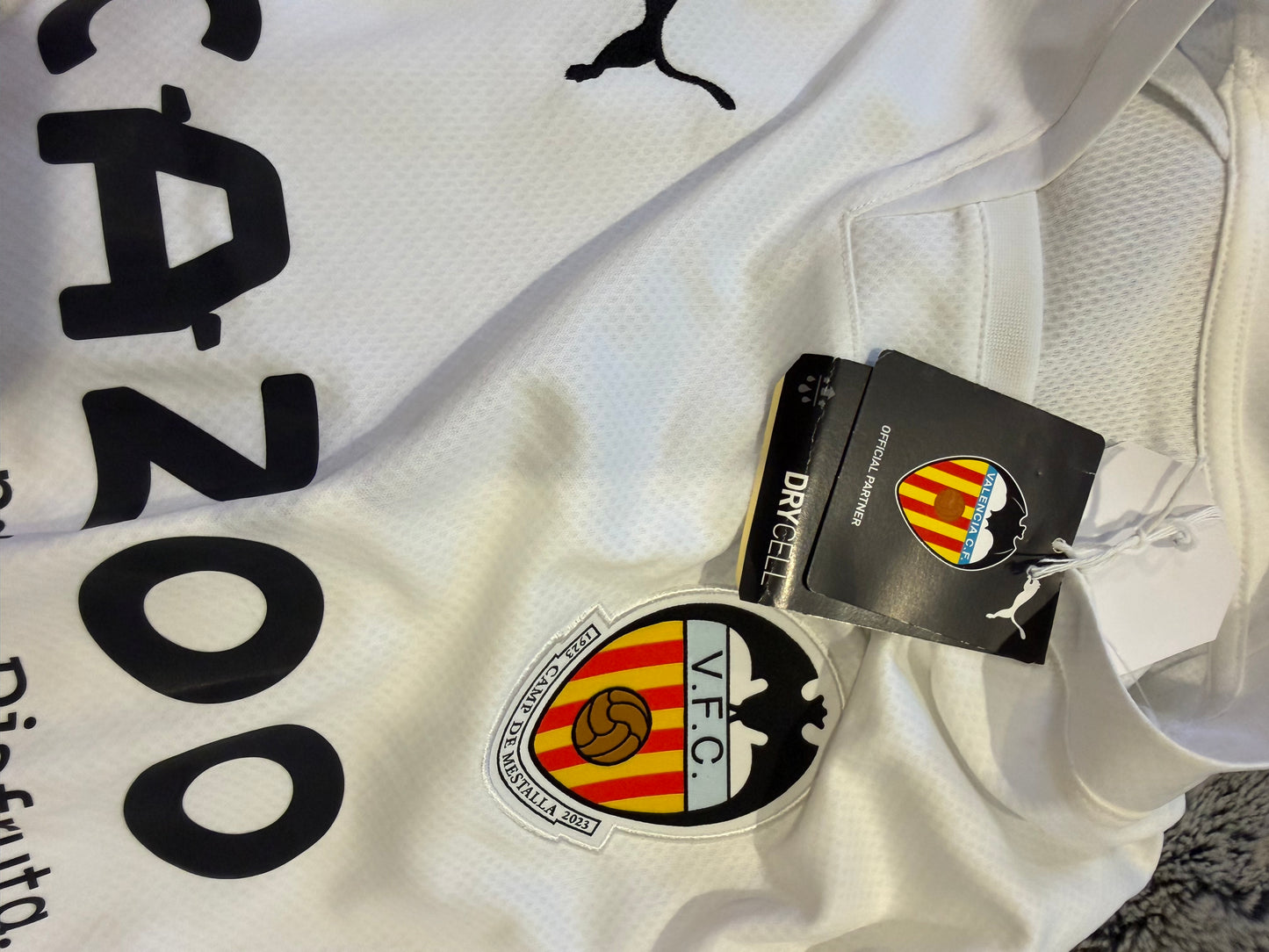 2022/23 Valencia CF Home Shirt - Mestalla Centenary Edition (Size Medium)- BNWT